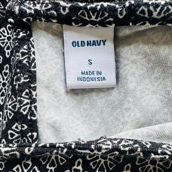 Old Navy Women's Dolman Short Sleeve Romper Black Geo Womens Small - Picture 3 of 6